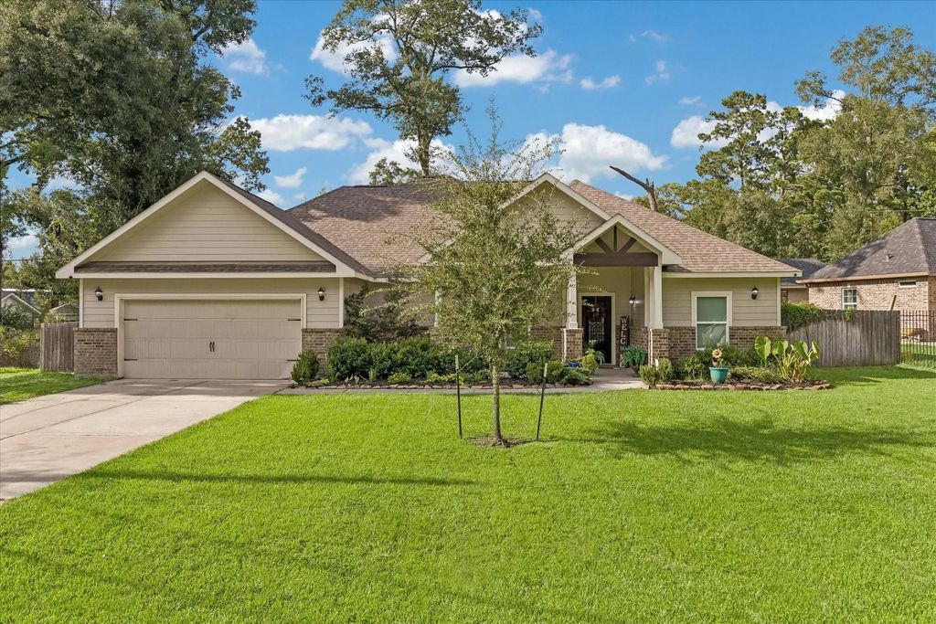 23515 Creek Wood Drive, Spring