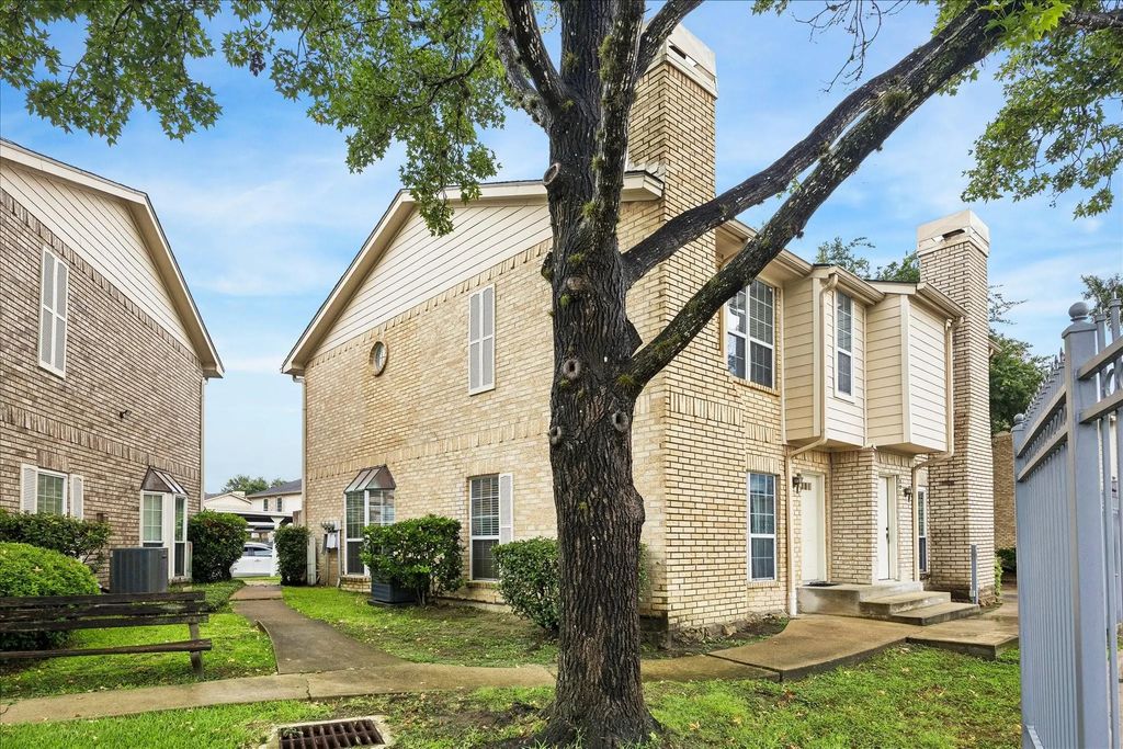 7575 Cambridge Street 502, Houston