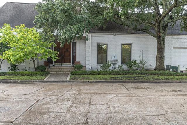 9682 Longmont Drive, Houston