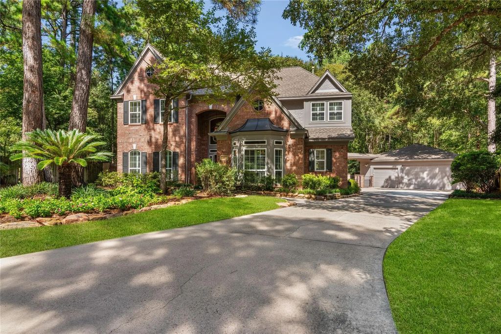66 Coldbrook Court, The Woodlands