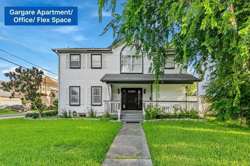 4401 Holt Street, Bellaire