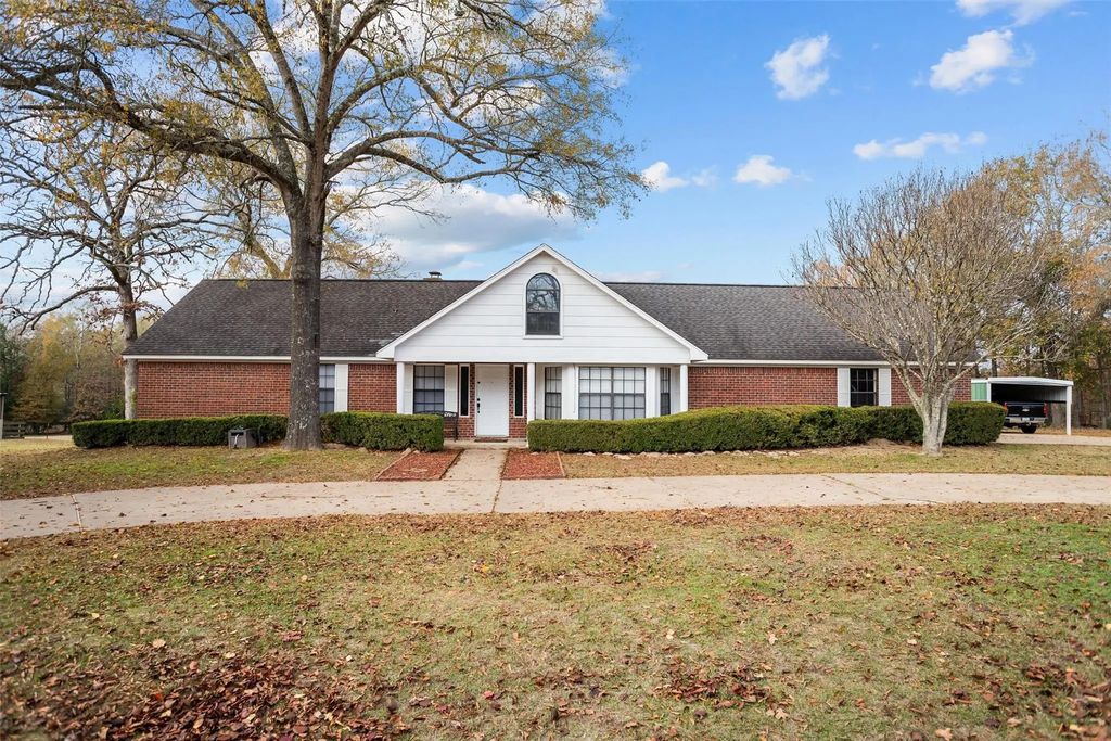 533 Creekwood Street, Crockett