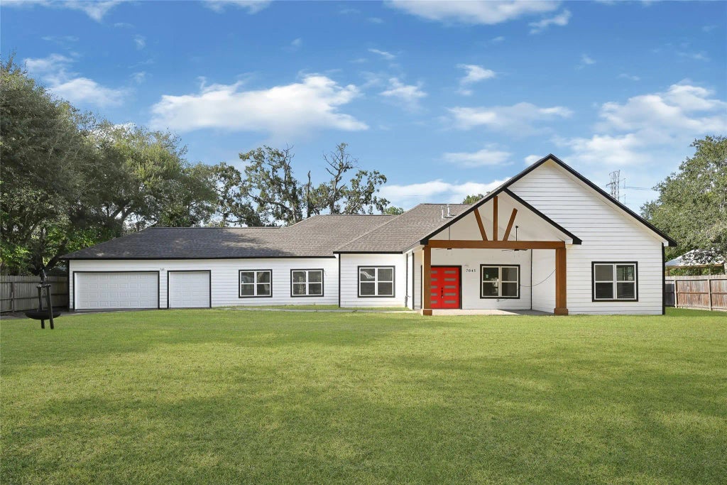 7045 Cayton Street, Houston