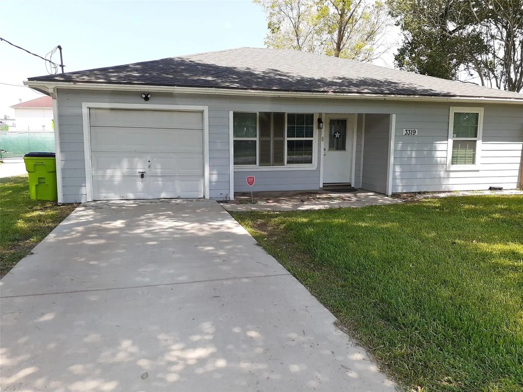 3319 Houston Street, Rosenberg