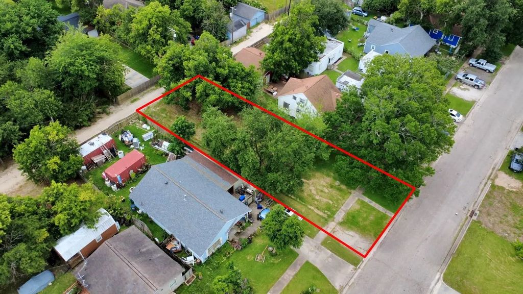 111 6th Avenue N, Texas City