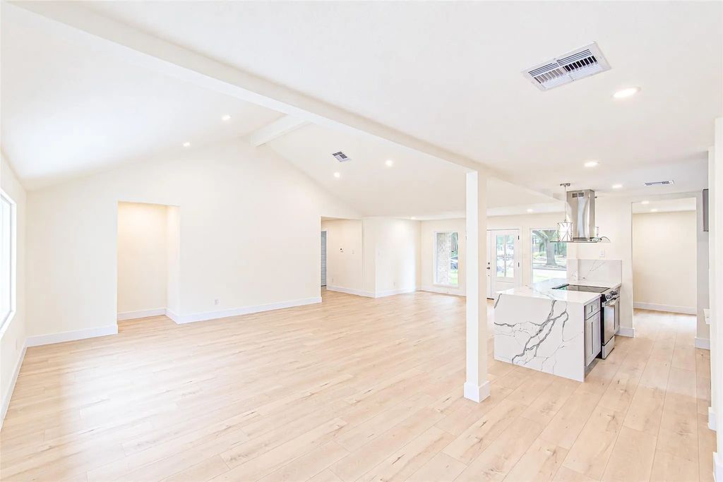 8002 Candle Lane, Houston