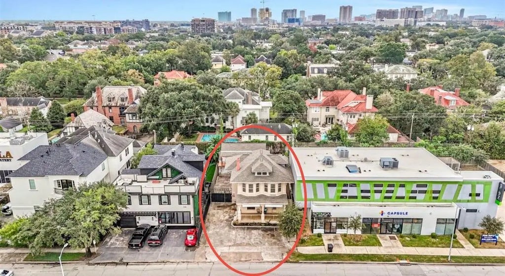 239 Westheimer Road, Houston