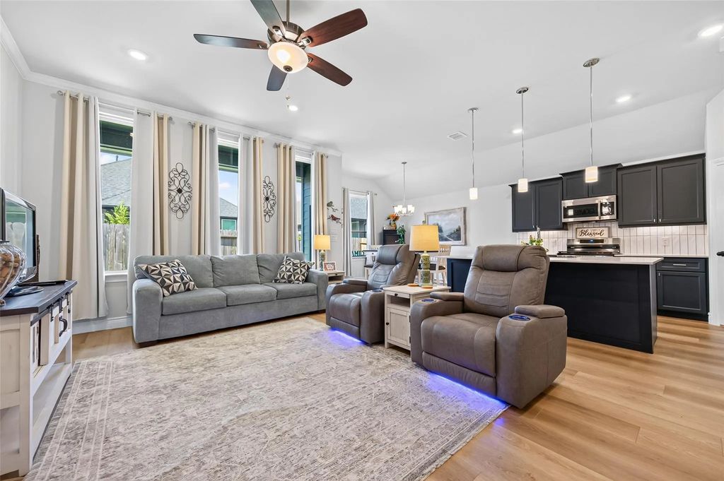 12022 Noble Heart Drive, Willis