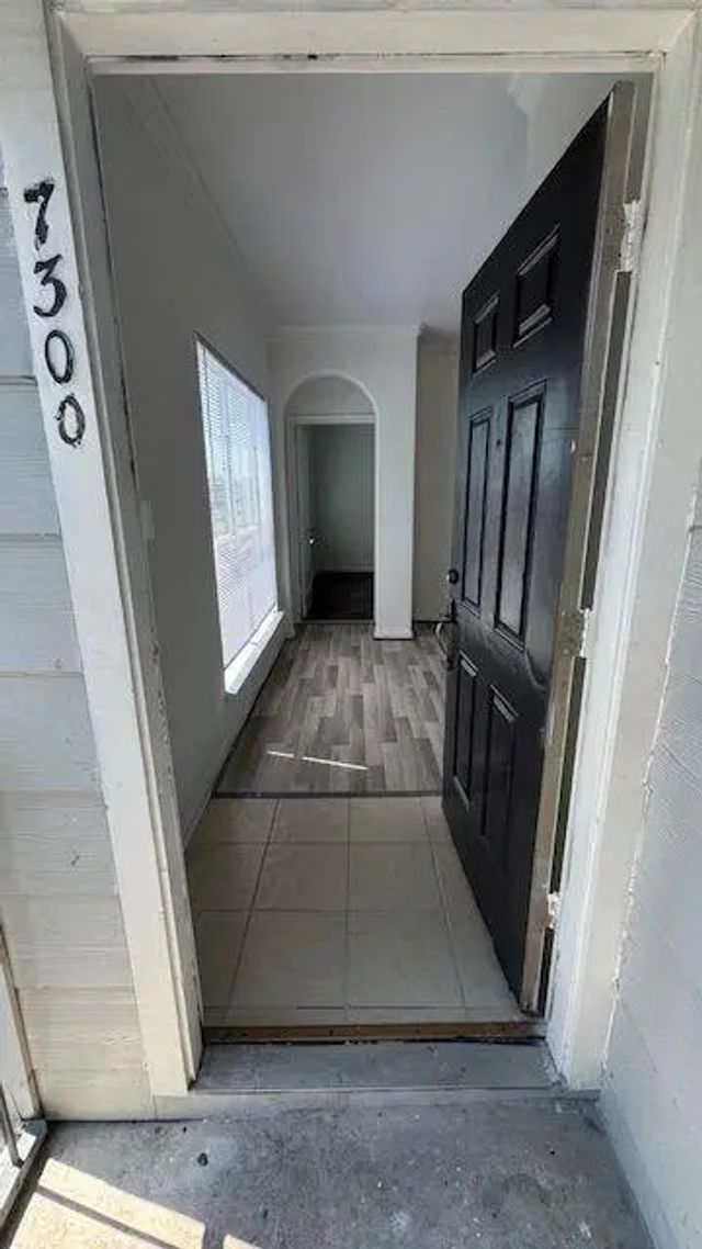 6289 Wilcrest Drive 7300, Houston