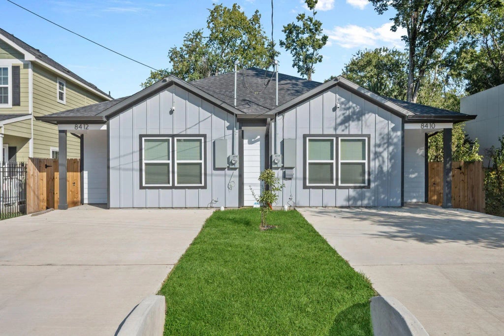 8412 Sunnyhill Street, Houston