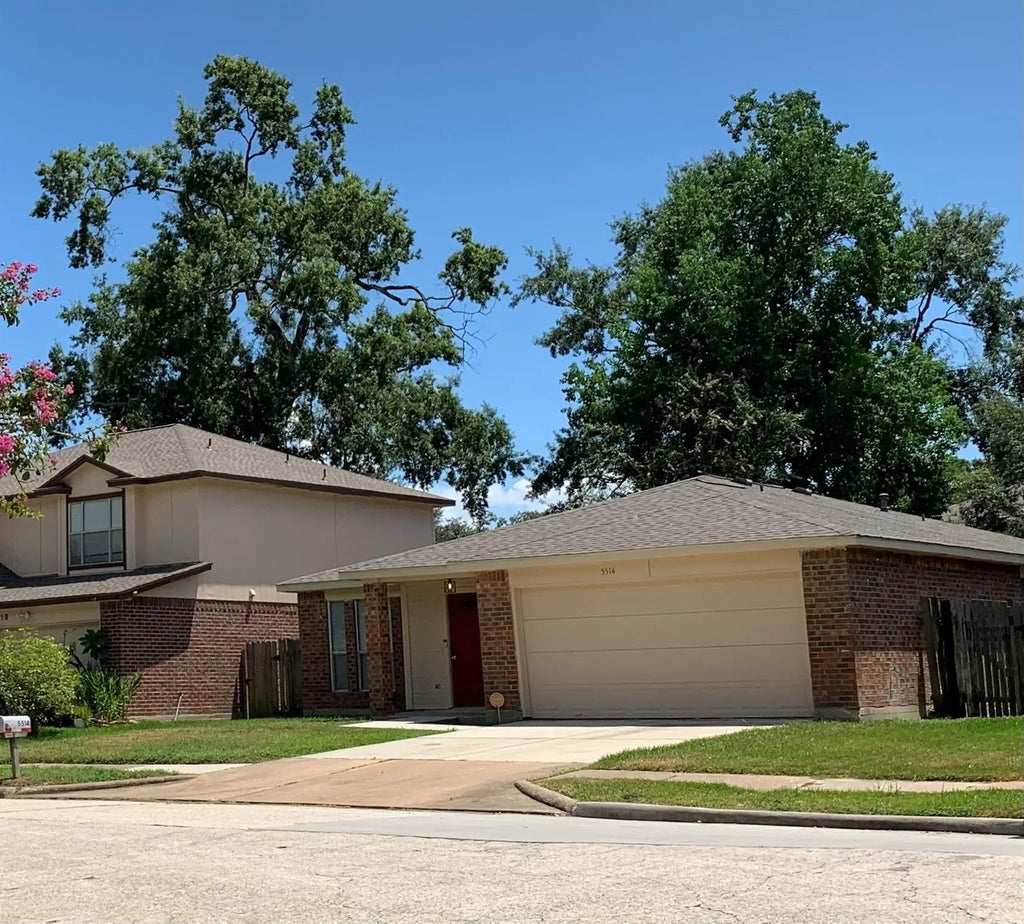 5514 Fawn Trail Lane, Humble