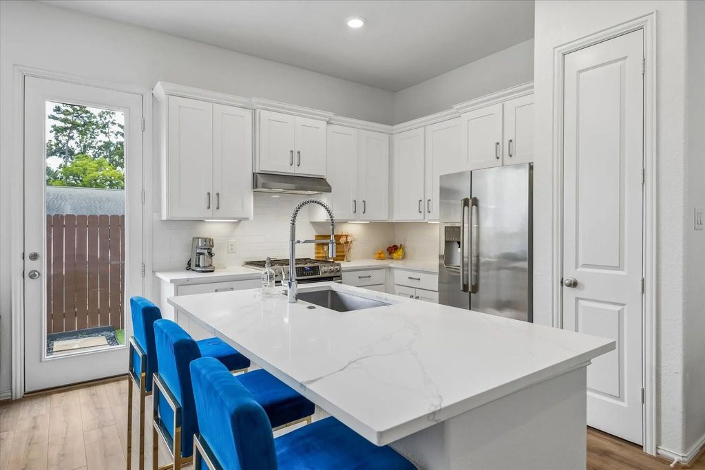 5013 Lehman Oaks Drive, Houston