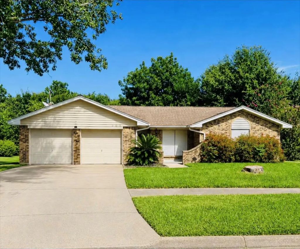 306 Lantana Drive, Texas City