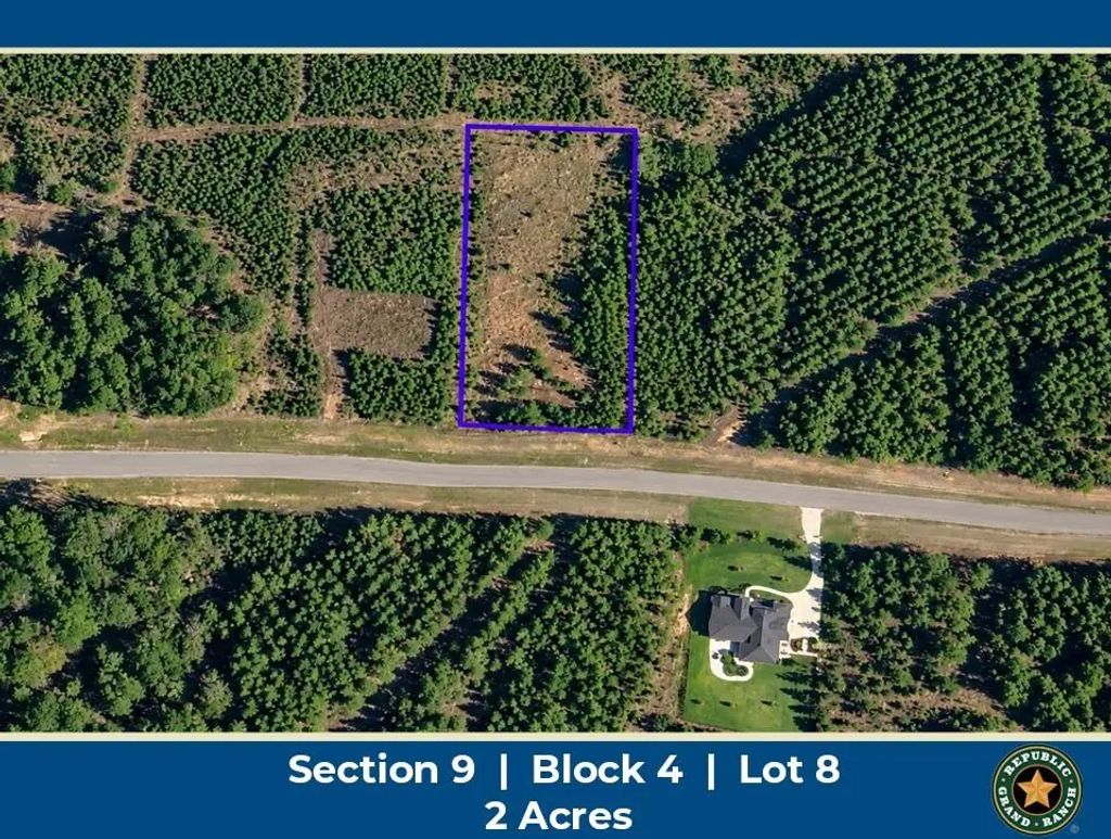 16048 Ridge Oak Road, Willis