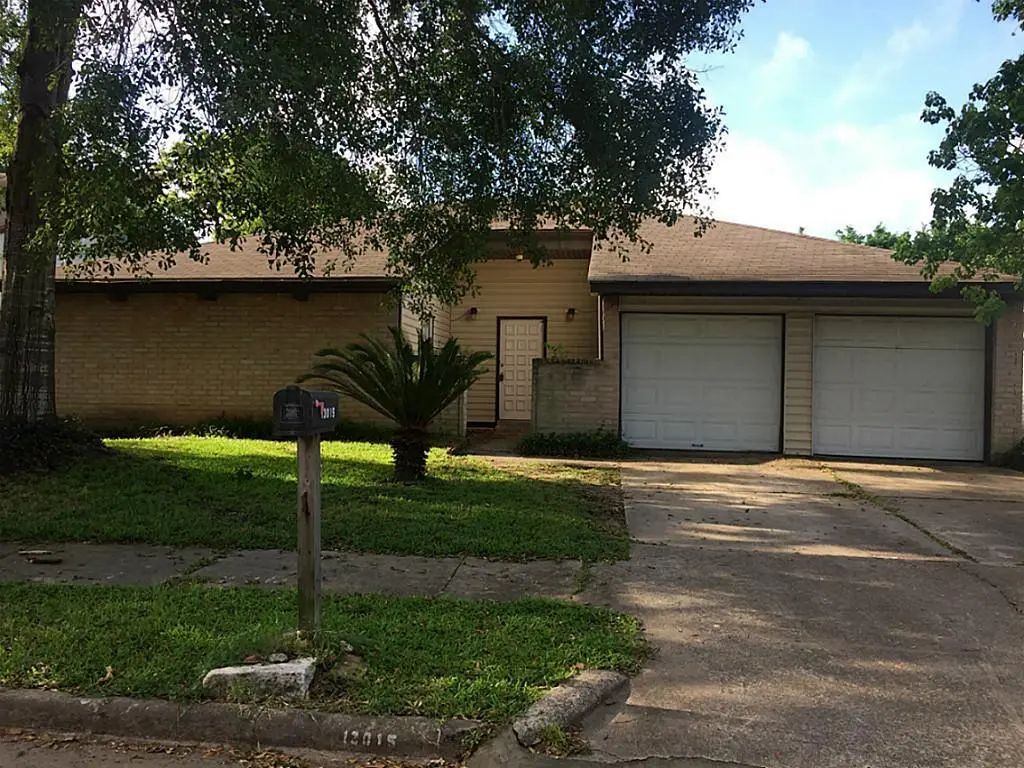 13015 Birch Grove Drive, Houston