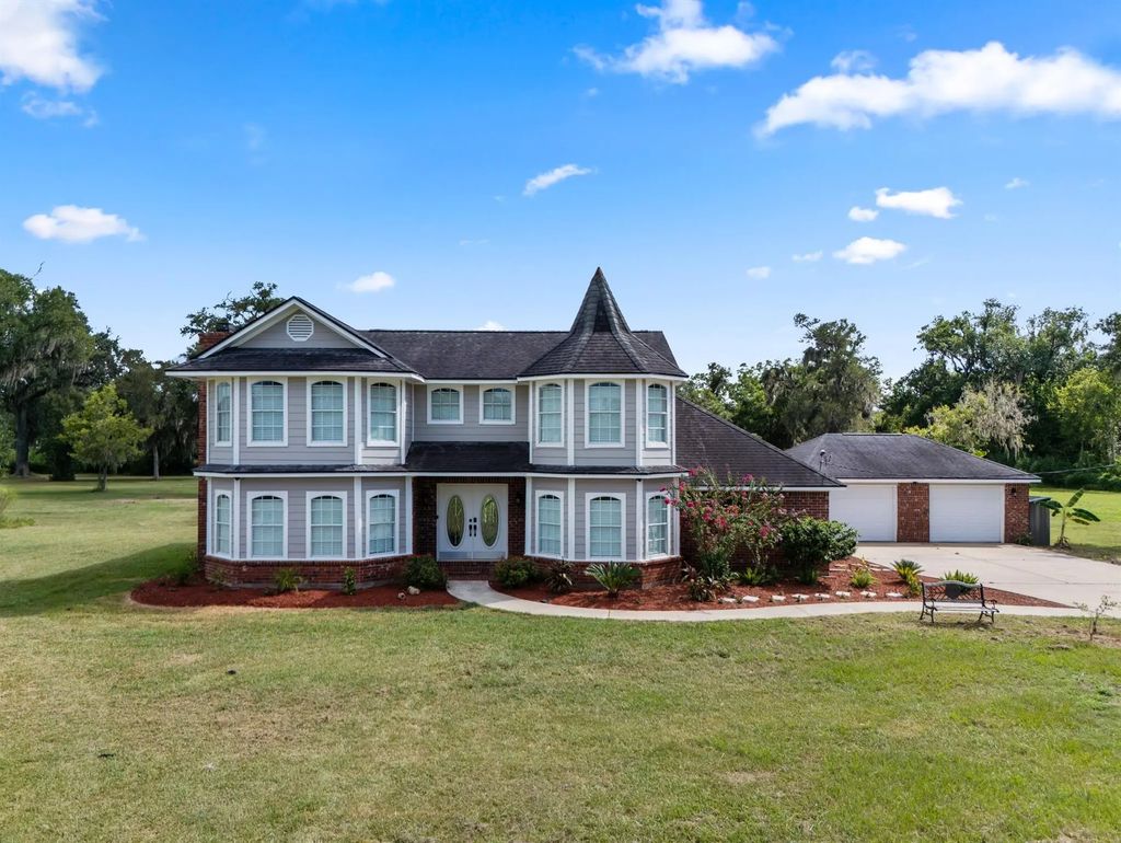 1707 County Road 348, Brazoria