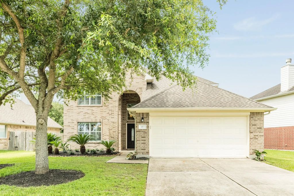 413 Sun River Lane, League City
