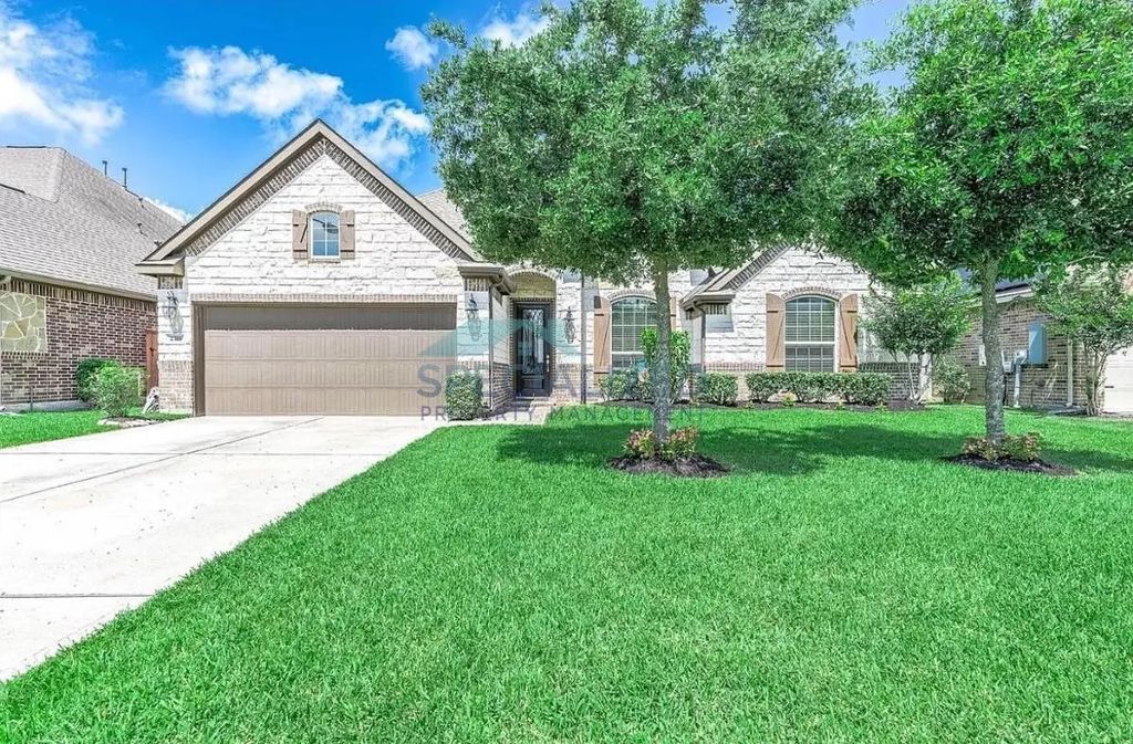 2316 Sterling Hollow Lane, League City