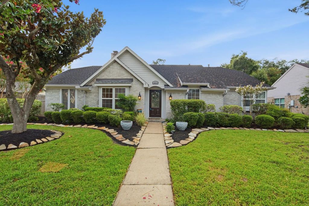 3411 Point Clear Drive, Missouri City