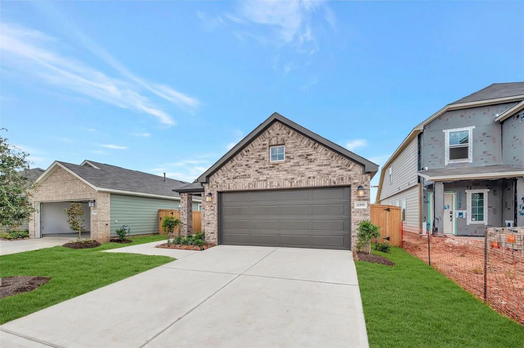 32559 Summer Vista Lane, Fulshear