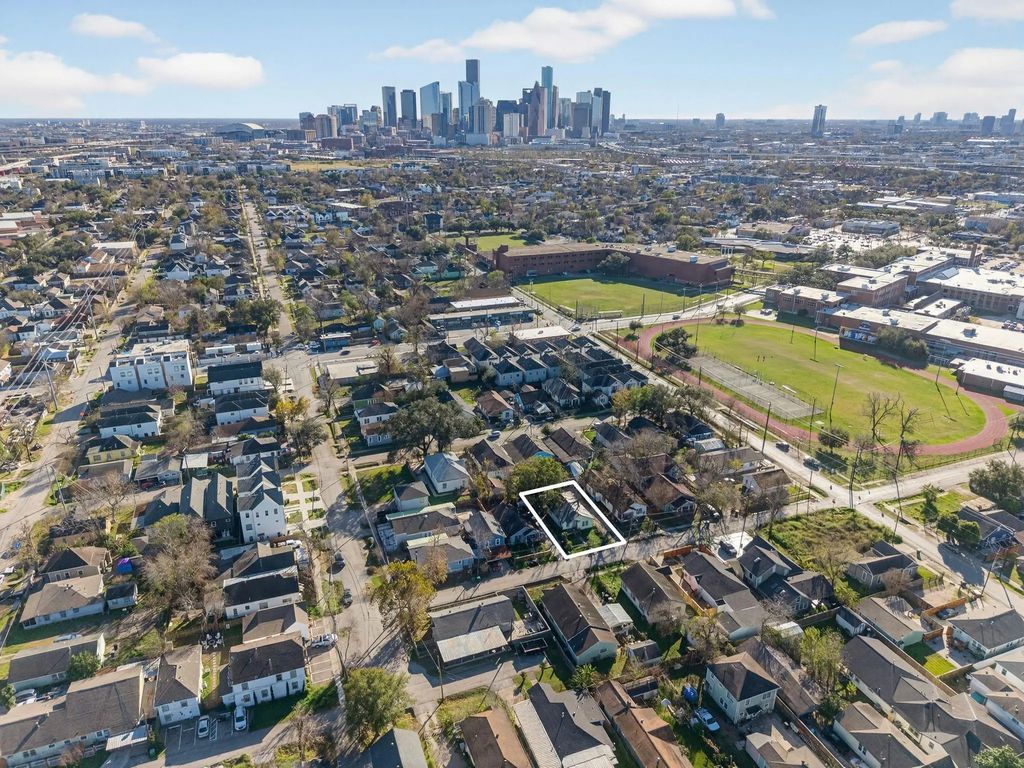 1218 Genova Street, Houston