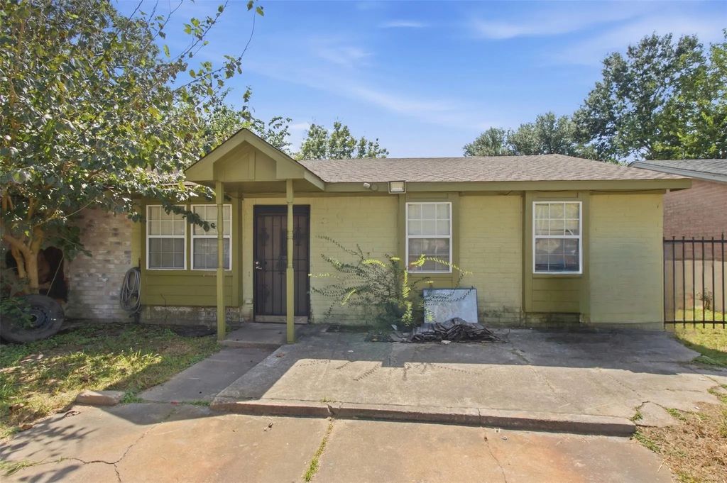 5143 Glenridge Lane, Houston