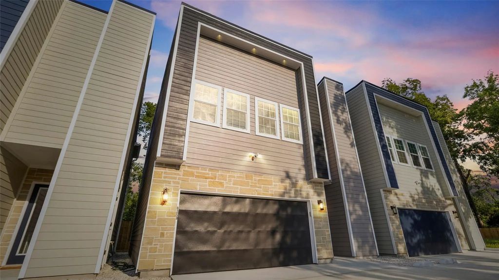 825 Paul Quinn Street B, Houston