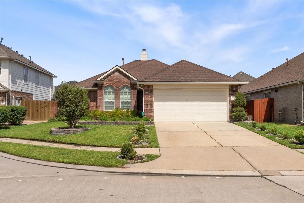 6526 N Gena Lee Drive, Houston