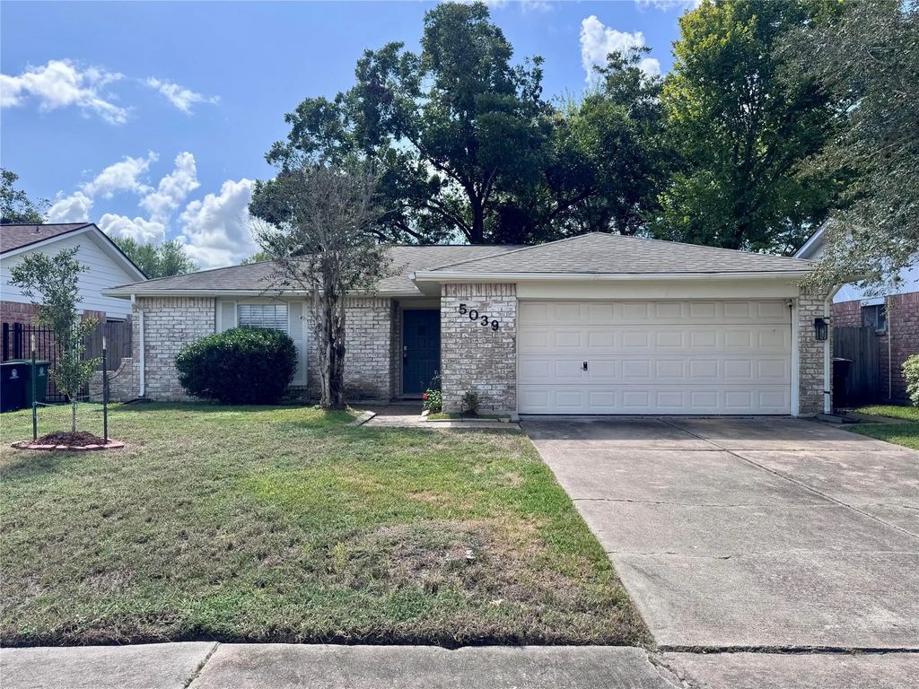 5039 Raven Ridge Drive, Houston