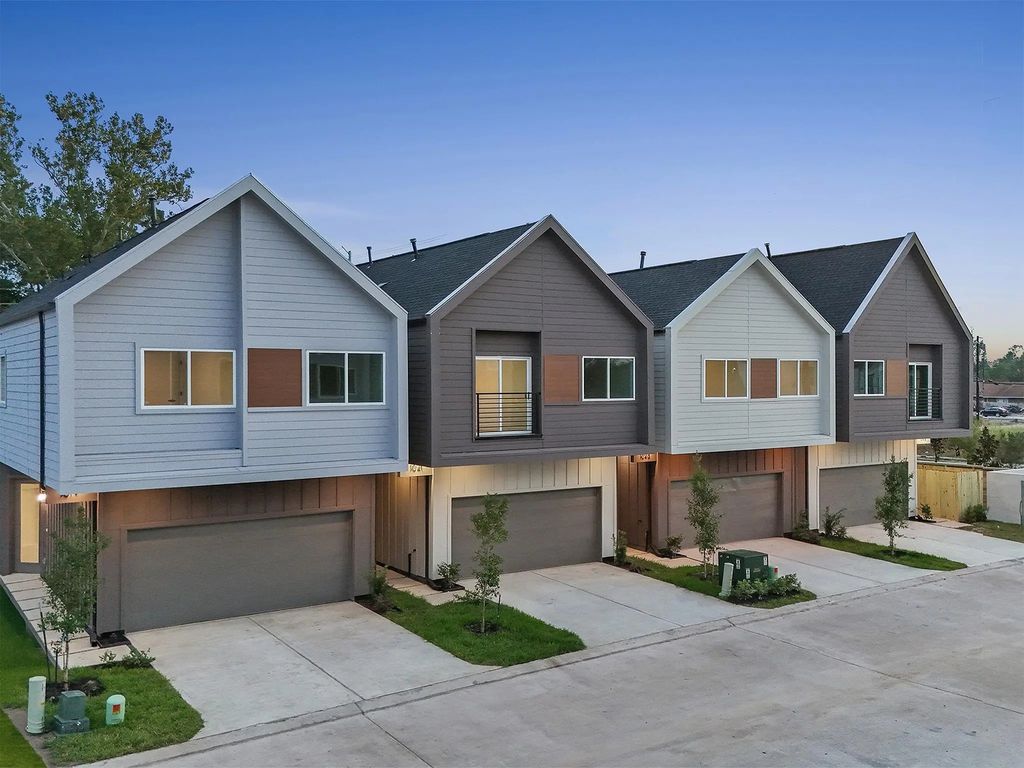 1019 Upside Wheatley Lane, Houston
