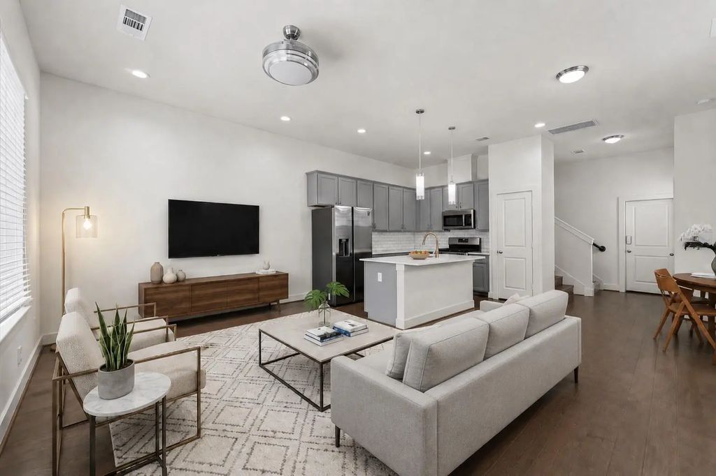 4163 Griggs Road, Houston
