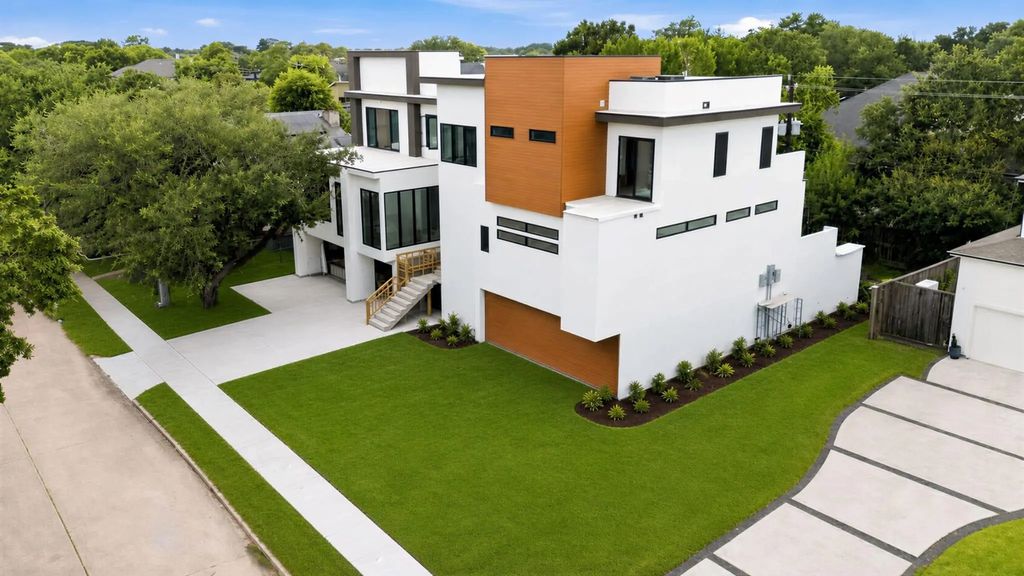 5006 Heatherglen Drive, Houston