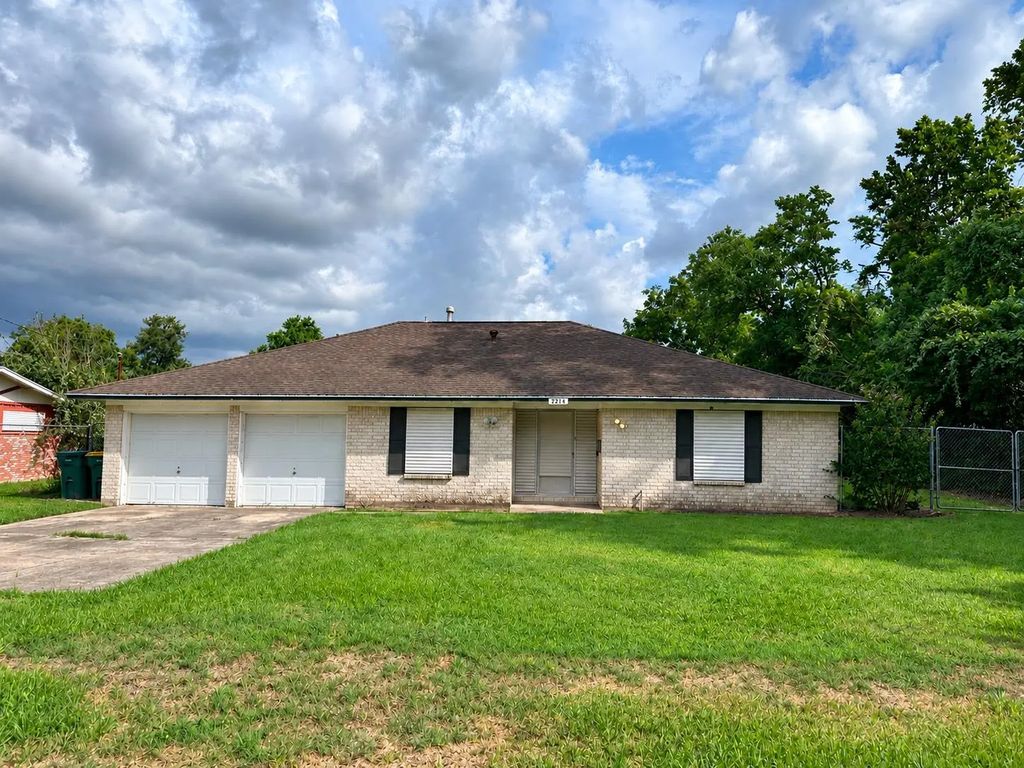 2214 Boss Street, La Marque