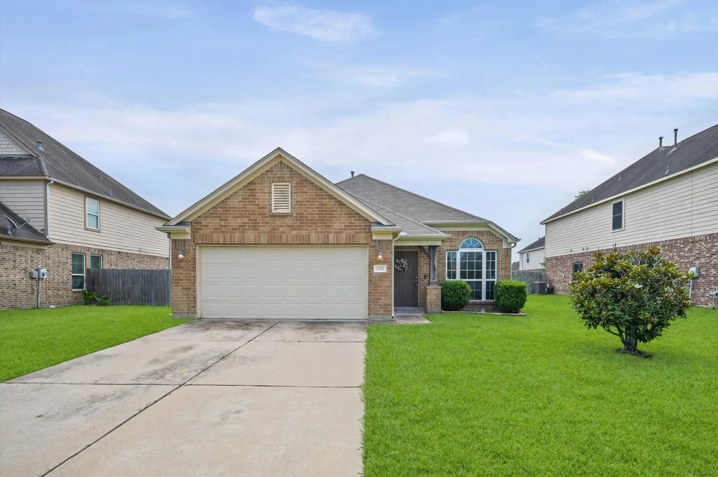 2811 Briar Breeze Drive, Rosenberg