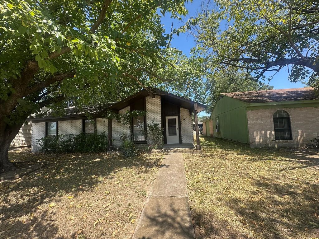 1720 S St Augustine Drive, Dallas