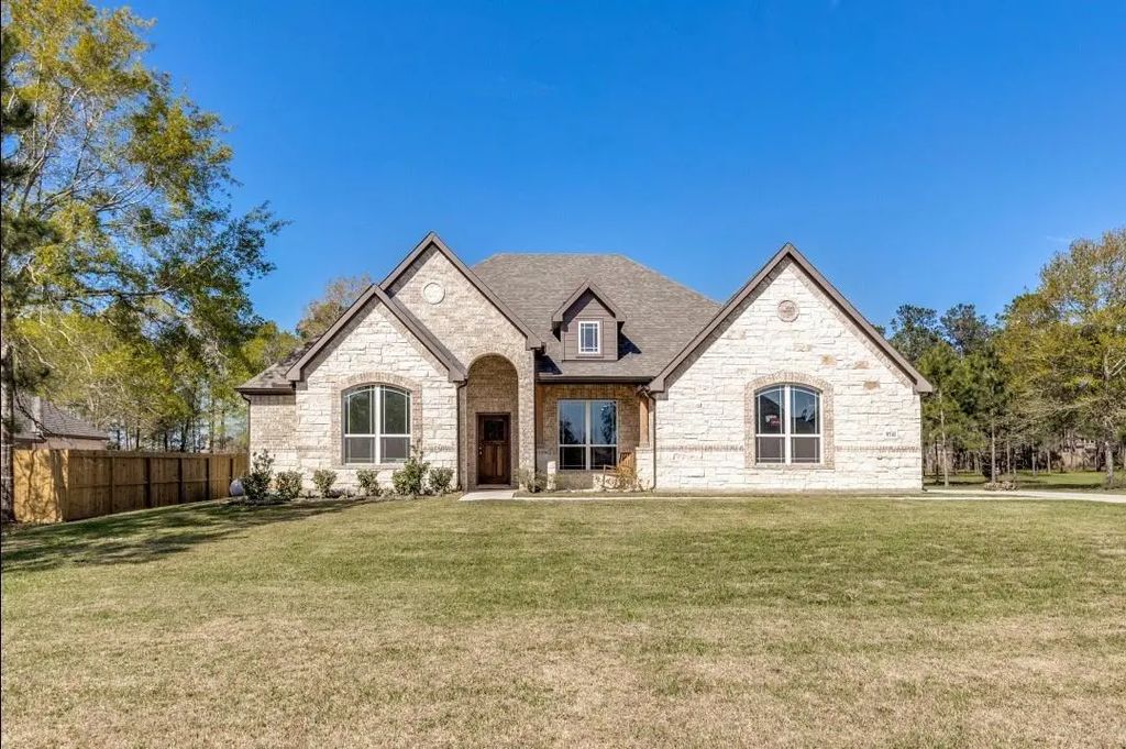 9741 Hardin Street, Conroe