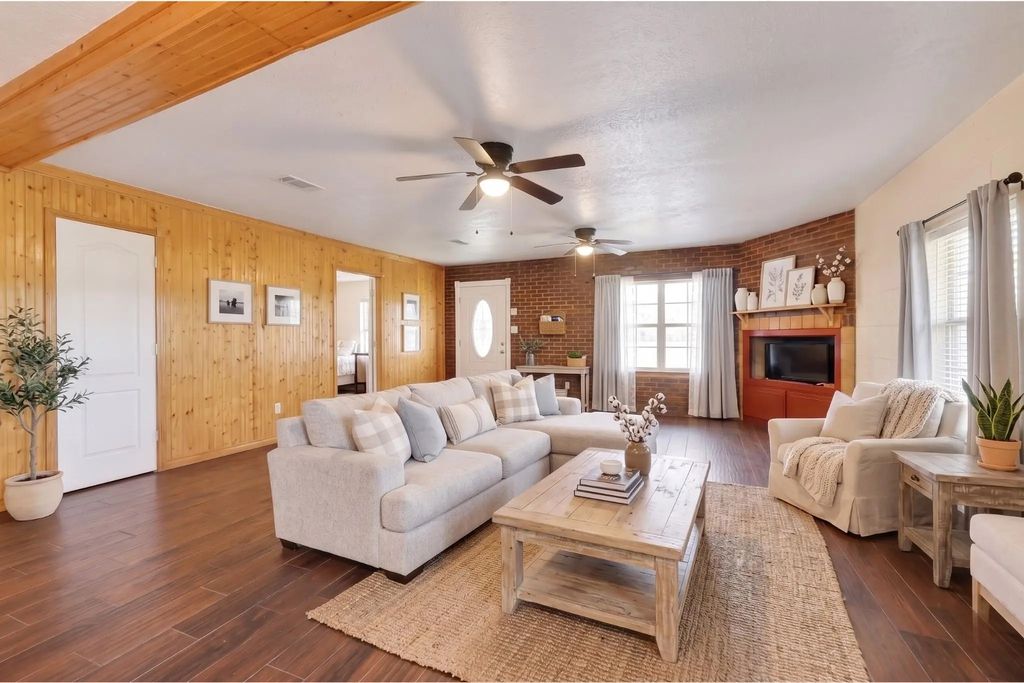 6014 Linda Drive, Rosharon