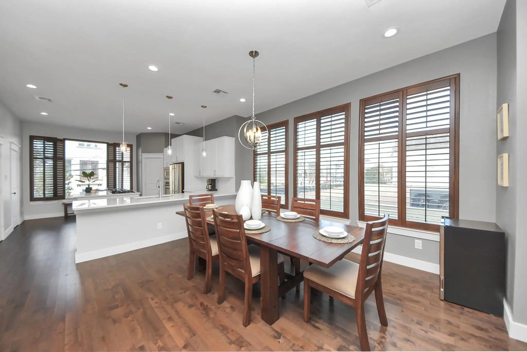 5605 Darling Street, Houston