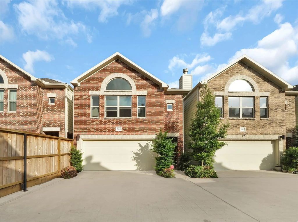 3633 Main Plaza Drive, Houston