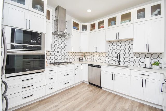 624 N Eldridge Parkway 12, Houston