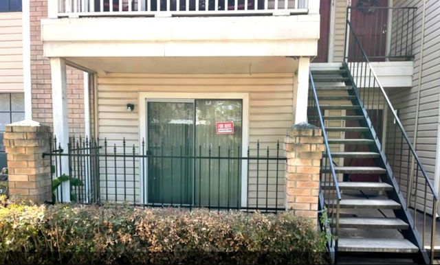 2750 Holly Hall St Street 713, Houston