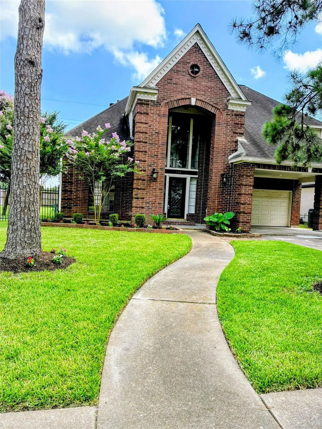 414 Mill Place Ct, Sugar Land