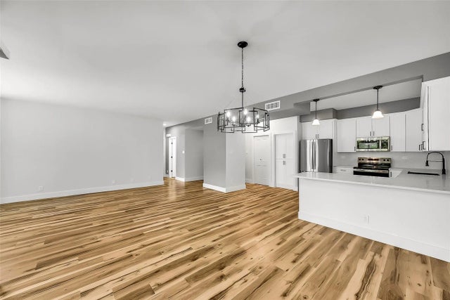 651 Bering Drive 203, Houston