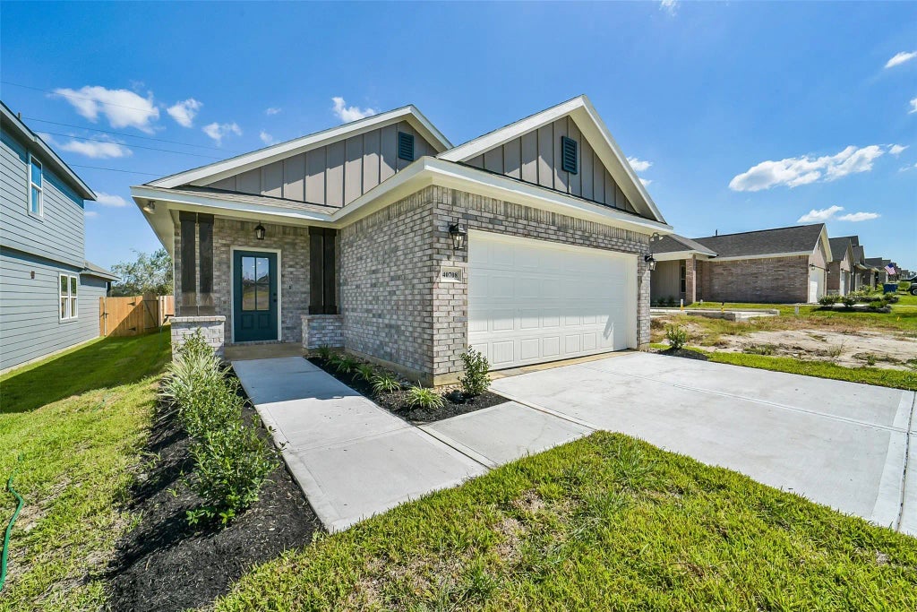 40708 Pessi Road, Magnolia