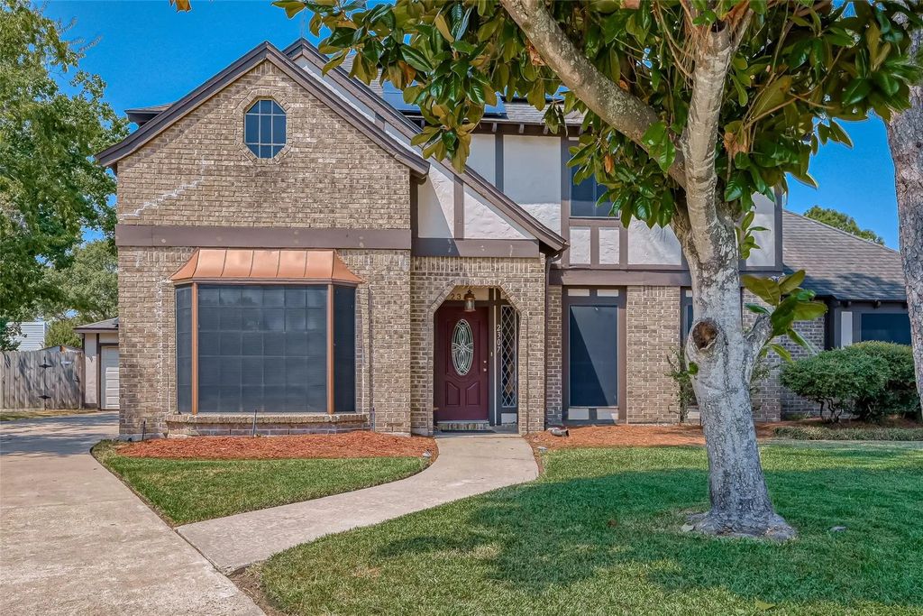 2307 Oakview Drive, Missouri City