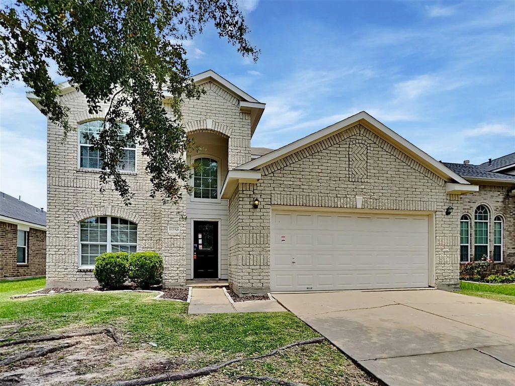 18250 Eton Ridge Court, Richmond