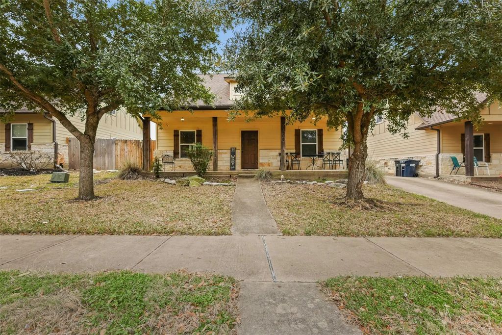 3409 Cullen Trail, College Station