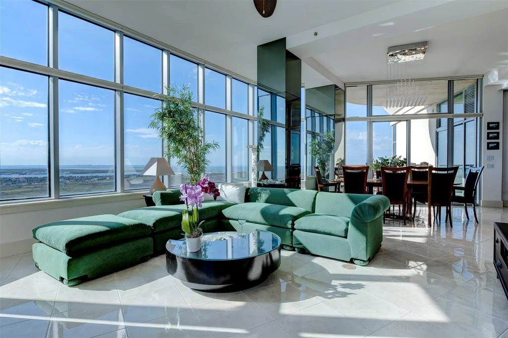801 E Beach Drive Bc2808, Galveston