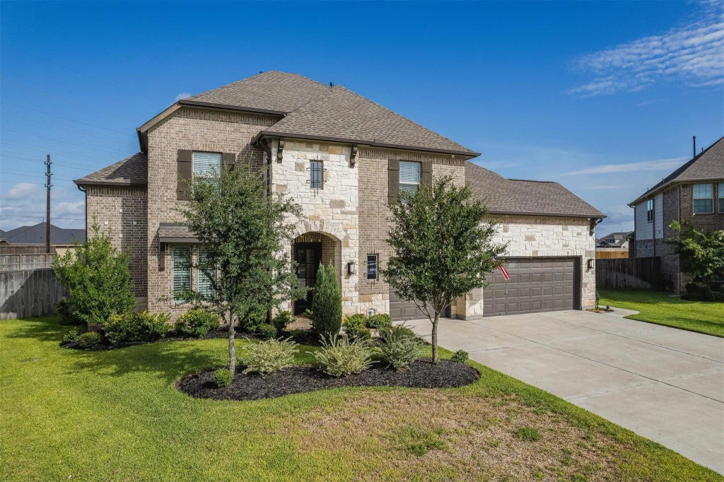 6830 Cottonwood Crest Lane, Katy