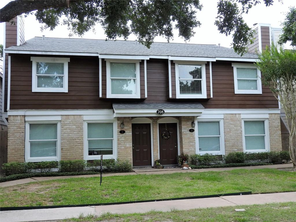 708 Memorial Mews Street C, Houston